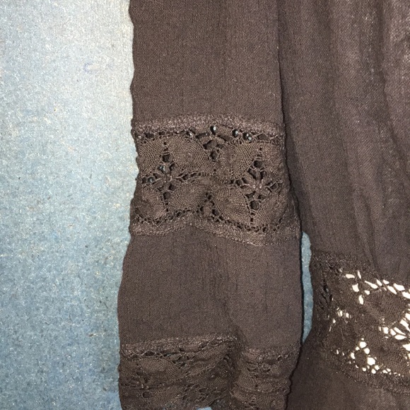 12 street by Cynthia Vincent size small open front - Picture 5 of 6